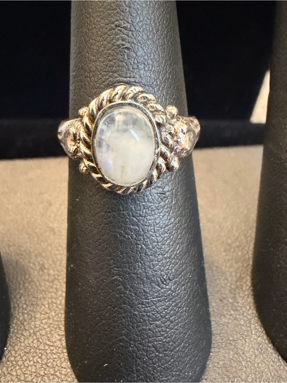 Sterling Silver Moonstone Rope-Edge Ring - Rainbow Moonstone Size 6.5